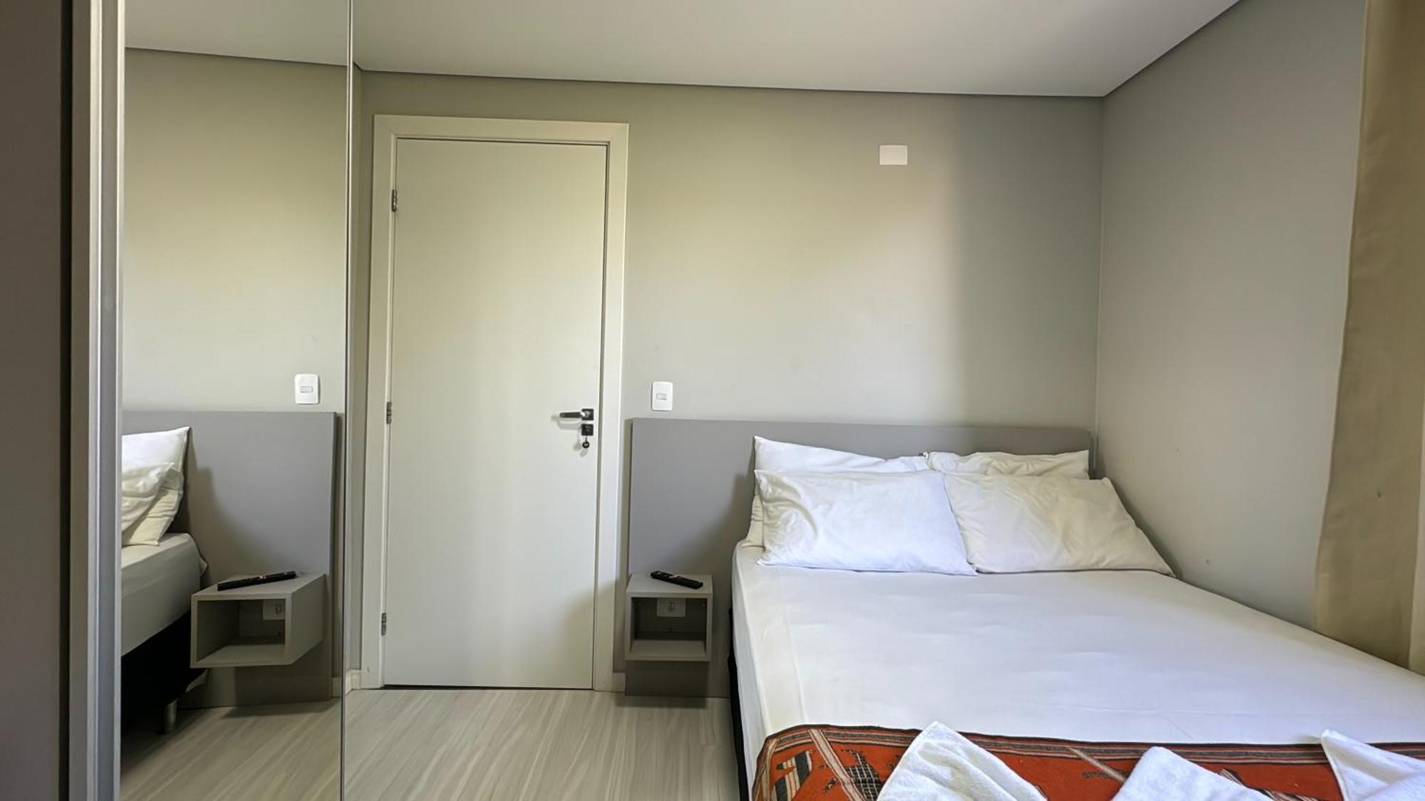 07-Studio Encantador Para Casal Curitiba Kültér fotó